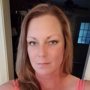 Meet your Posher, Vicky